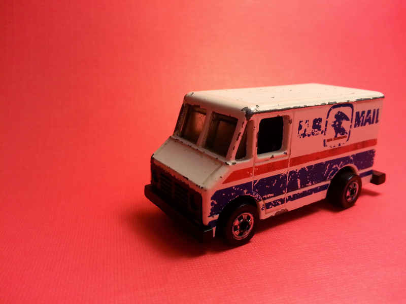 Illustration for article titled Vintage Hot Wheels: US Postal Van (1976) and Chevy Truck